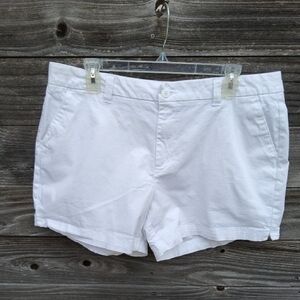 Magellan Outdoors White Women's Shorts Size 16